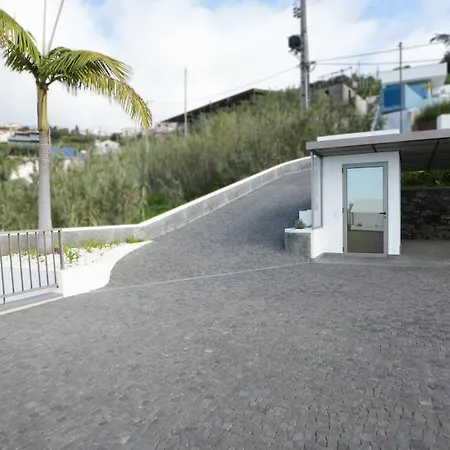 Amendoa By Lovelystay Arco da Calheta (Madeira)
